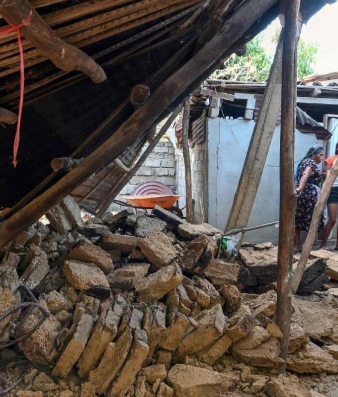 Powerful 6.5‑magnitude quake rattles Mexico City and Acapulco, killing two