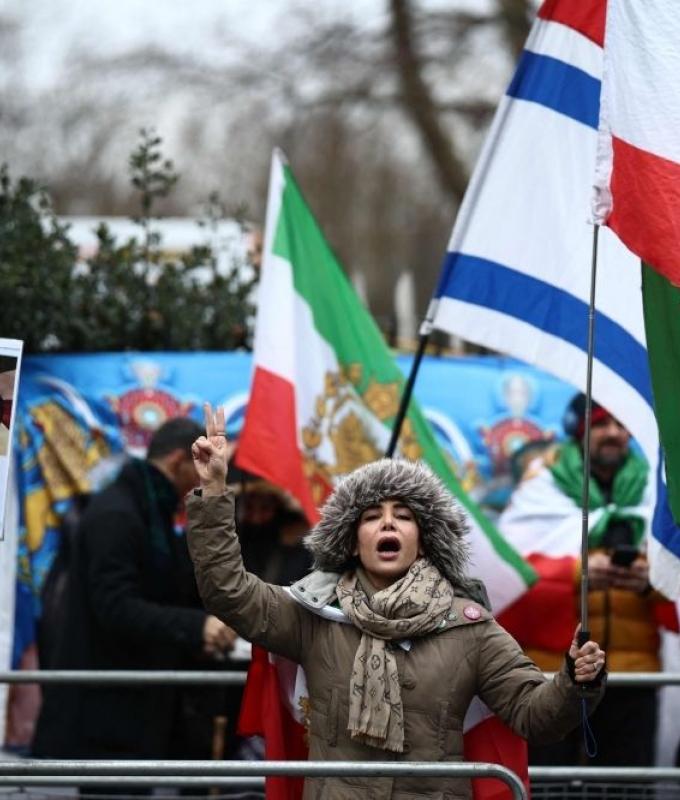 Iranians stage biggest protests in three years as internet blackout and deadly crackdown continue