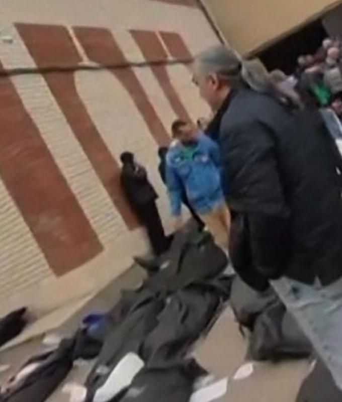 Trump imposes 25pc tariff on countries trading with Iran amid protest crackdown