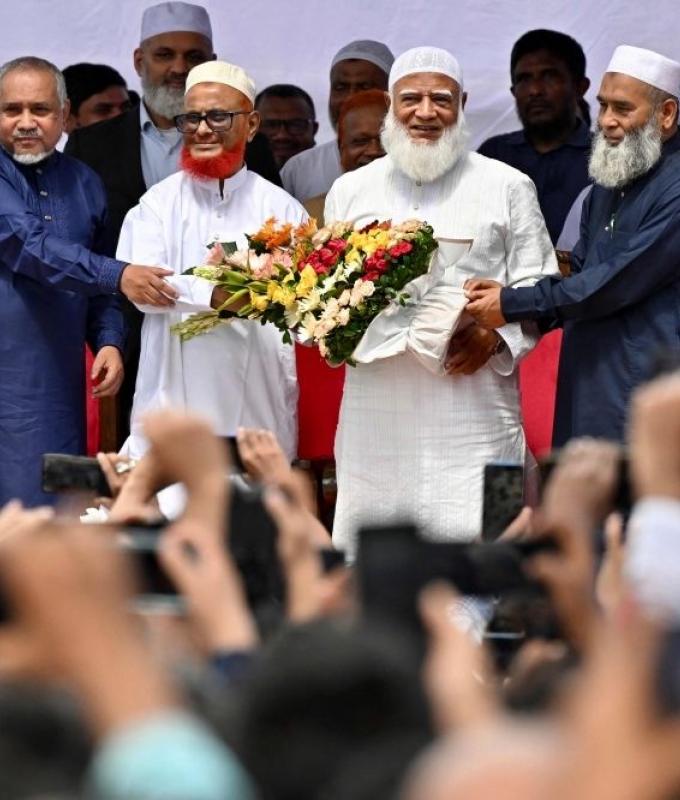 Bangladesh’s Islamists regroup for elections, aiming to reclaim political ground