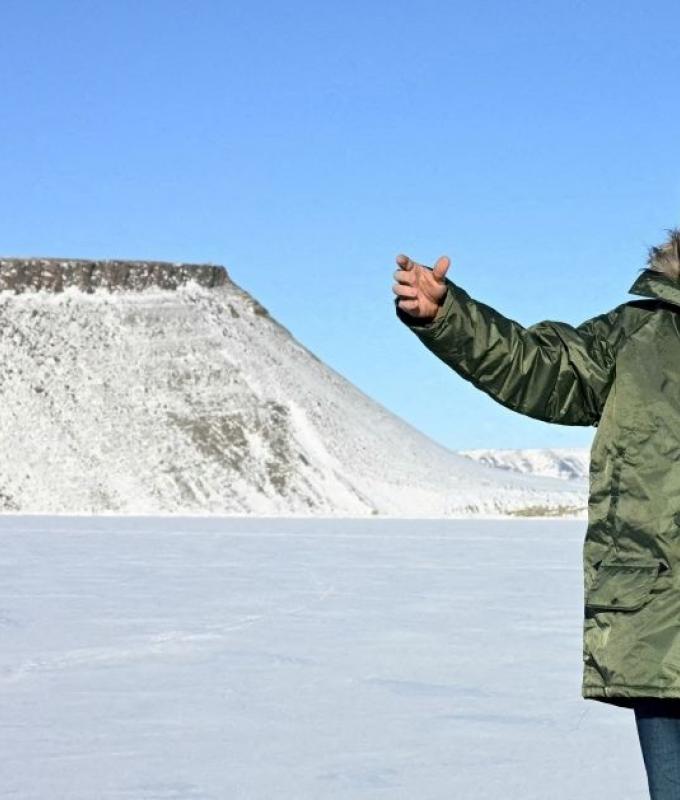 Denmark and Greenland to face US vice president Vance in high-stakes meeting