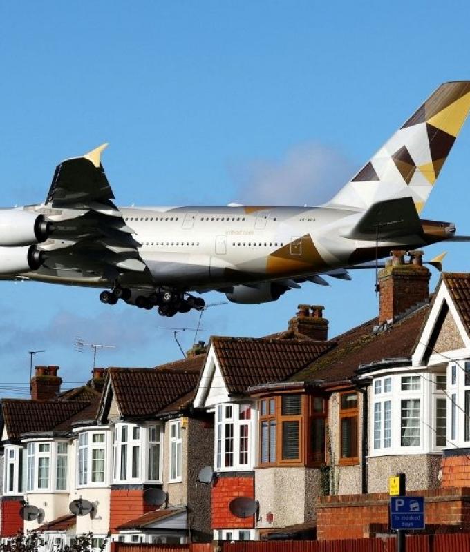 Passengers hurt but safe as Etihad flight hits turbulence on Abu Dhabi-Phuket route