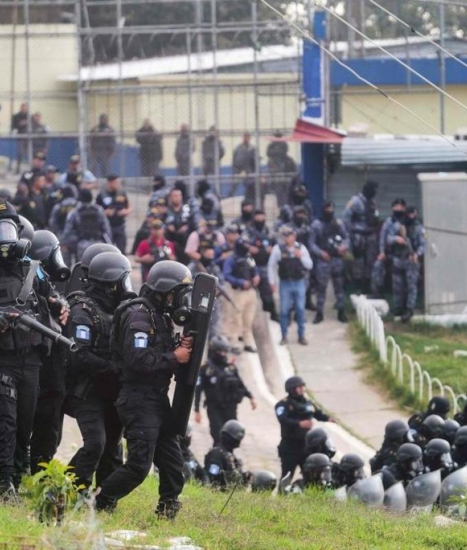 Guatemala prison gangs kill eight policemen in transfer retaliation