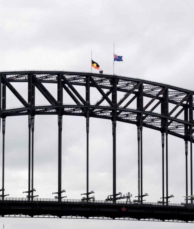 Gunman on the run after three shot dead in small Australian town of Lake Cargelligo