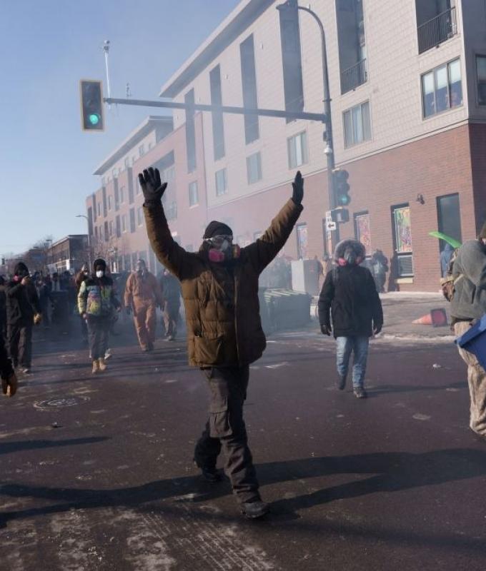 Family says US nurse shot dead by ICE was trying to protect protester