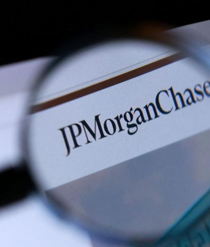Trump sues JPMorgan for US$5b for closing his accounts — but can he win?