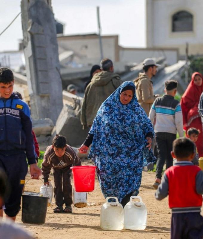 Palestinian president calls for Israel to lift barriers to phase two of Gaza truce