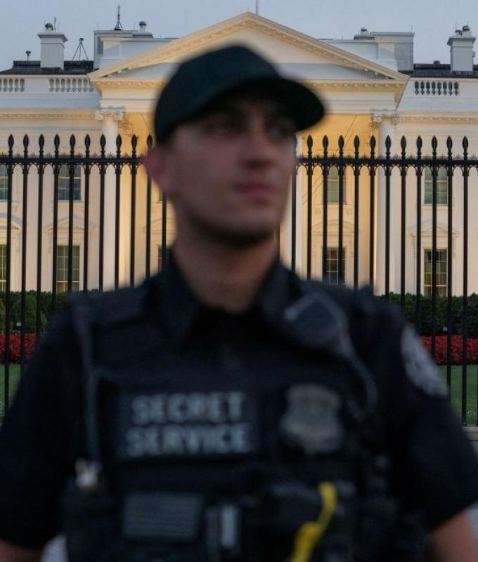 Armed man shot dead after breaching security at Trump’s Mar-a-Lago