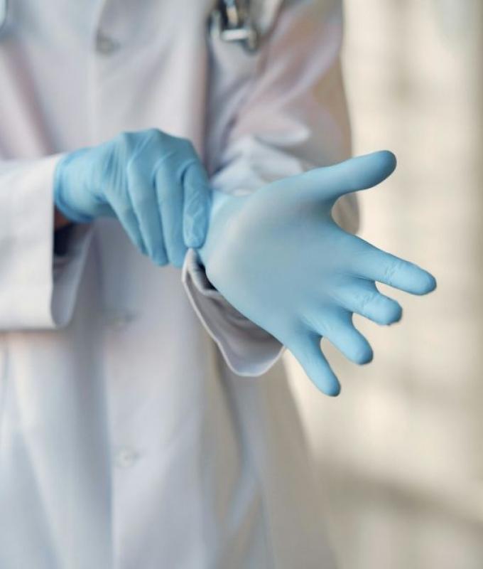 Melbourne gynaecologist accused of removing women’s organs without medical need