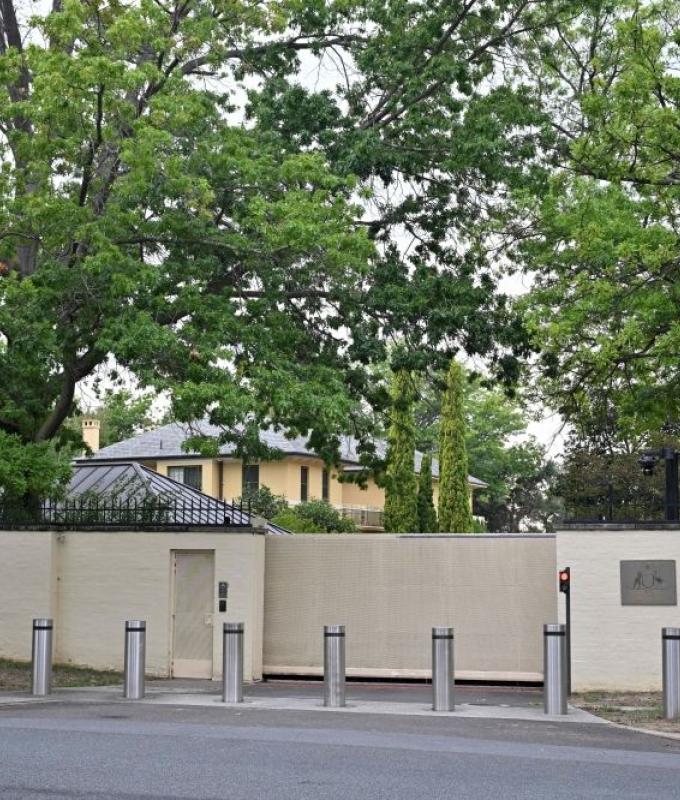 Security incident at Australian PM residence linked to email bomb threat over Chinese dance troupe with links to Falun Gong