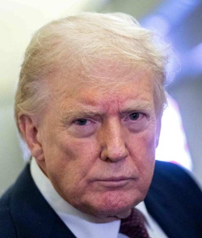 Trump says Nato faces ‘very bad’ future if allies don’t help open Hormuz