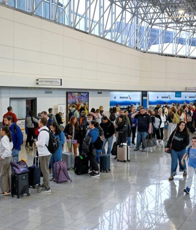 House Republicans block Senate effort to end TSA pay crisis, prolonging US airport chaos