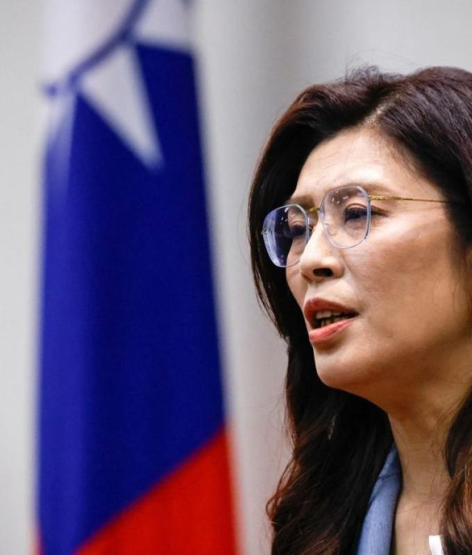 World does not need a crisis over Taiwan, opposition leader says ahead of China trip