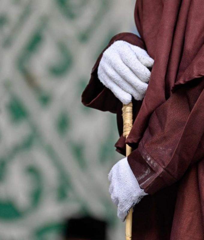 Indonesian couple get 100 lashes each for sex outside marriage