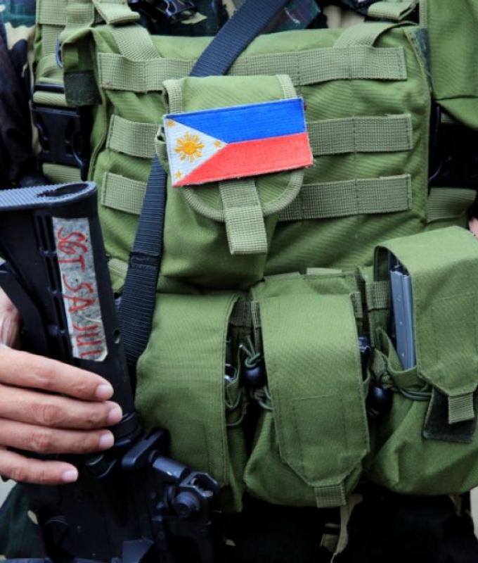 Philippine troops kill 10 militants linked to Marawi siege network