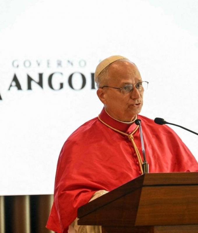 If the shoe fits: Pope continues lashing out against ‘tyrants’ during Angola stop