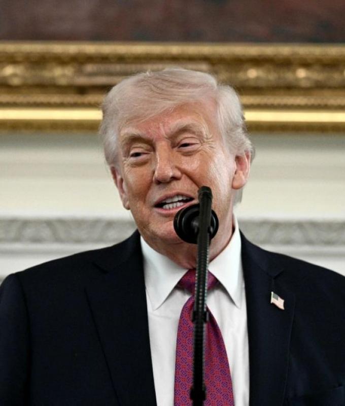 ‘Exactly the opposite’: Trump’s mixed messages deepen uncertainty over Iran plans