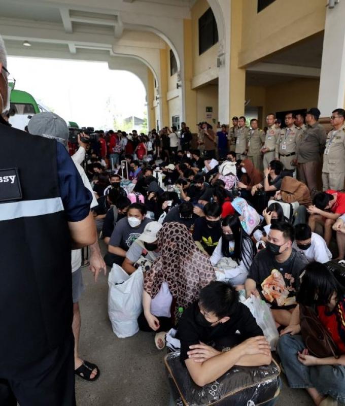 In latest crackdown, Sri Lanka arrests 37 Chinese at suspected scam centre