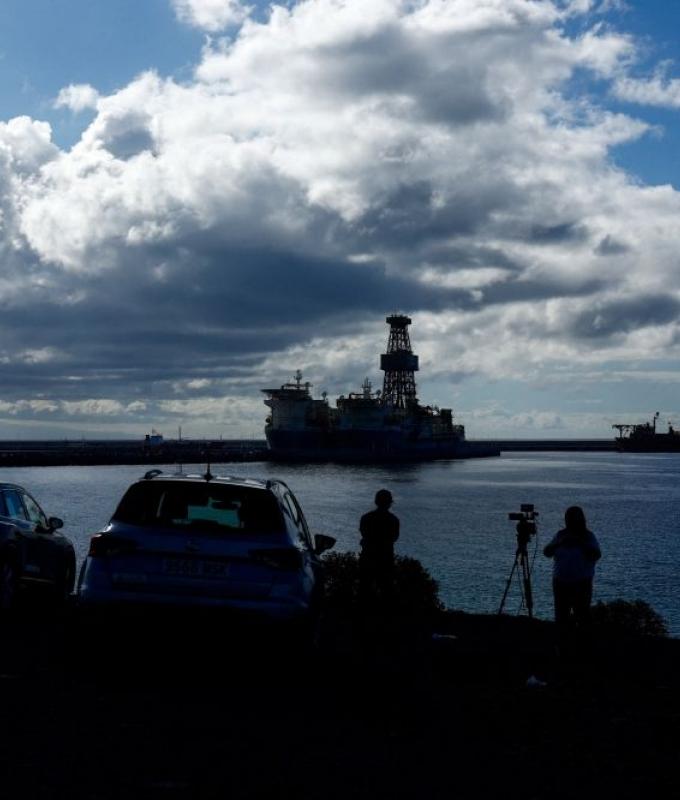 Spain says first hantavirus cruise evacuees to be repatriated Sunday after Tenerife arrival