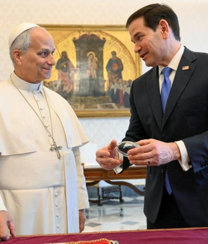 Pope Leo calls for peace, urges leaders to ease global tensions after Rubio meeting