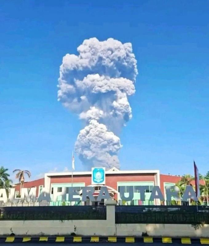 Three hikers killed in Mount Dukono eruption in Indonesia, including two Singaporeans