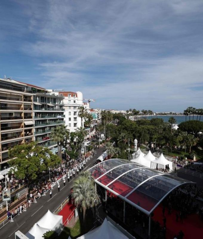 Climate activists urge Cannes stars to ditch private jets amid global fuel crisis