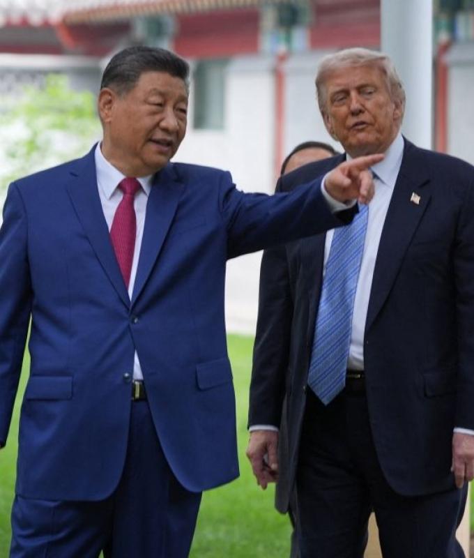 Trump says Xi agrees Iran must open strait, China says war shouldn't have started