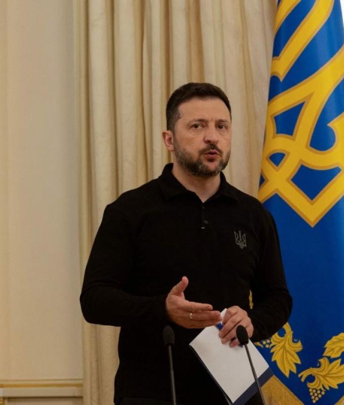 Zelenskiy says Russia may attack Ukraine or Nato from Belarusian territory