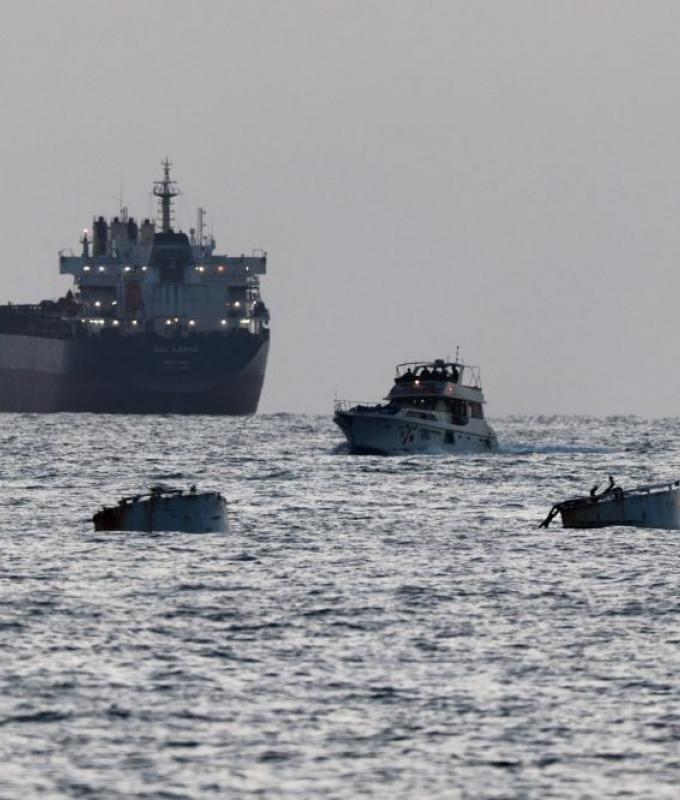 Israel brings in 430 Gaza flotilla activists after intercepting vessels