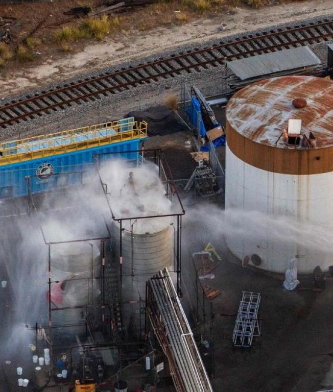 California chemical tank is at high risk of exploding as its heats up, residents told to evacuate