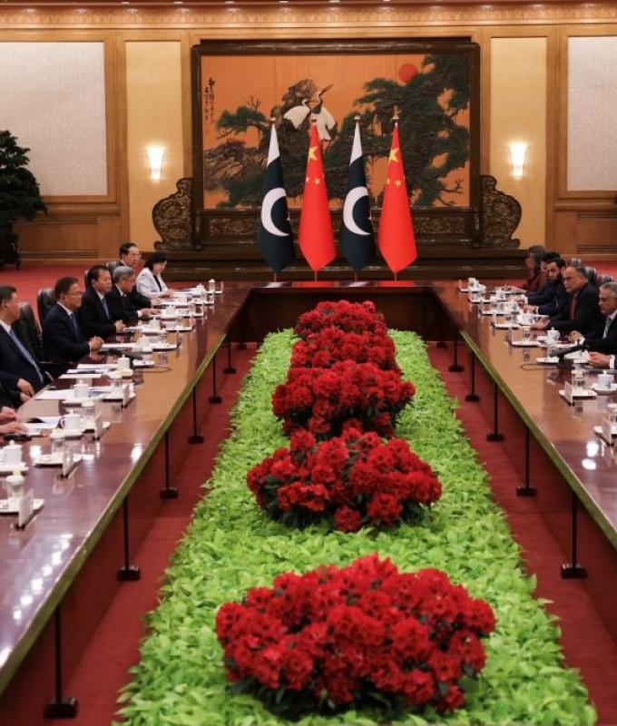 China’s Xi holds talks with Pakistan’s Sharif as Iran war diplomacy stalls