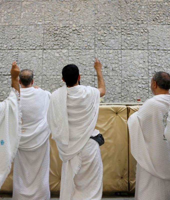 Pilgrims perform symbolic ‘stoning of the devil’ near Mecca during final Haj rites