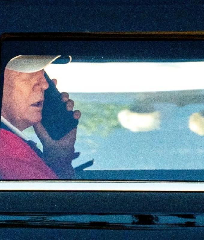 Trump signs AI order giving government access to powerful models