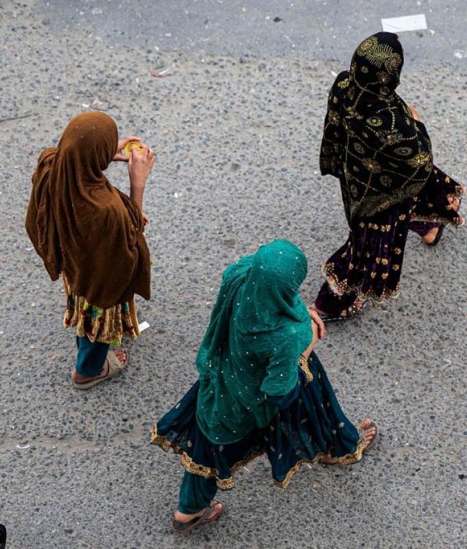 UN urges equal rights after Afghan Taliban arrest at least 21 women over dress code violations