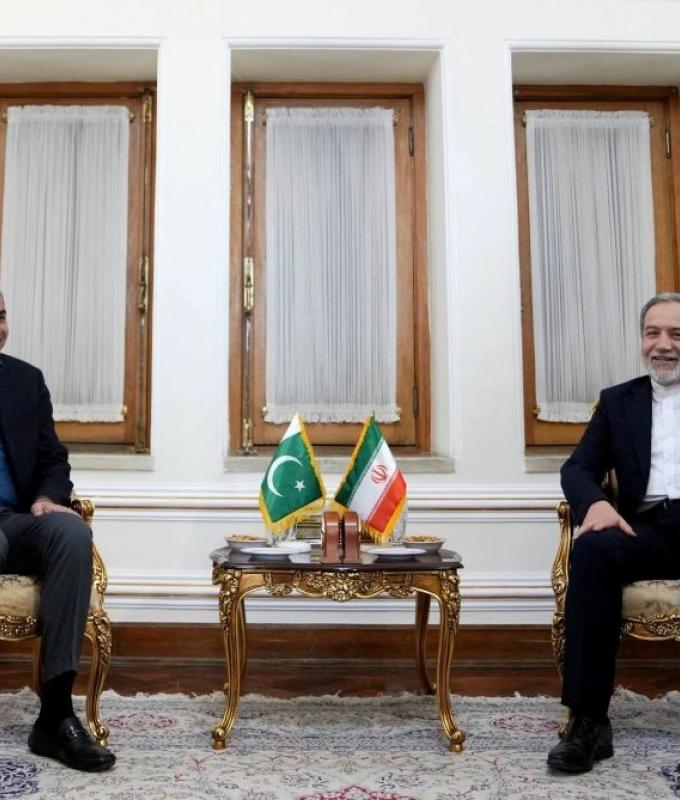 Mediator Pakistan says US and Iran expected to sign initial peace deal within 24 hours
