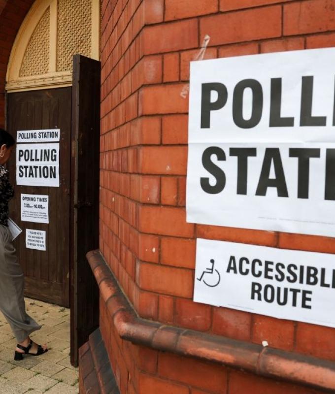 Makerfield votes in by‑election seen as key test for UK PM Starmer’s future as Burnham seeks return