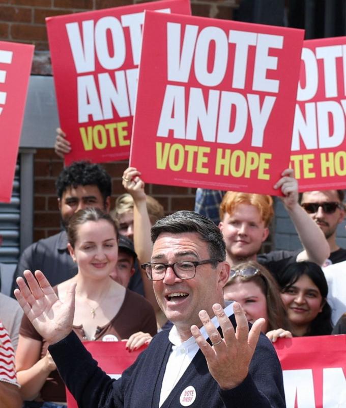 ‘King of the North’ Burnham wins Makerfield seat, clearing path to challenge UK PM Starmer; first stop, a pint
