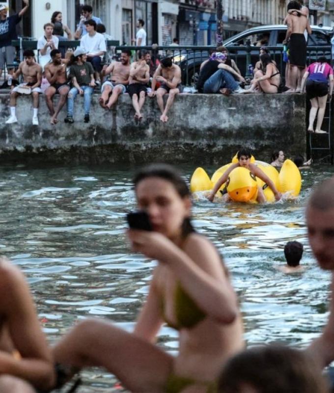 Europe’s heatwave intensifies as record temperatures strain hospitals and trigger bans