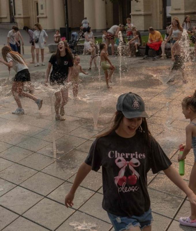 Hellish climate: Over 95 million people in Europe could see temperatures over 35°C today