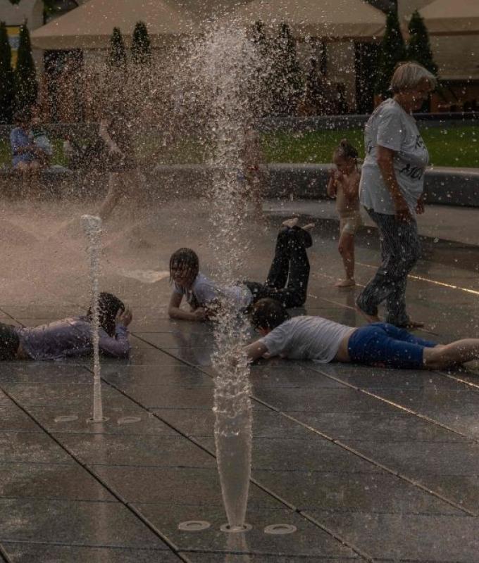 UN agency warns El Niño set to intensify, global temperatures rise, extreme weather incoming
