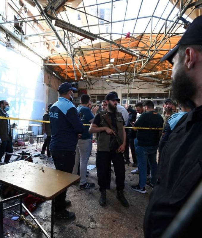 Ambulances race through Damascus after cafe bomb blast near courthouse kills nine, wounds 20 amid chaos