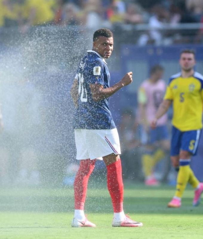 Extreme heat gripping US World Cup cities ‘virtually impossible’ without climate change, study finds