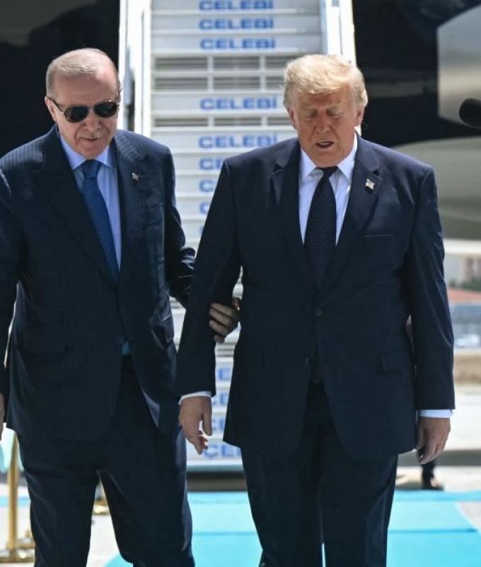 Trump lands in Ankara for Nato summit amid allies’ push on military budgets