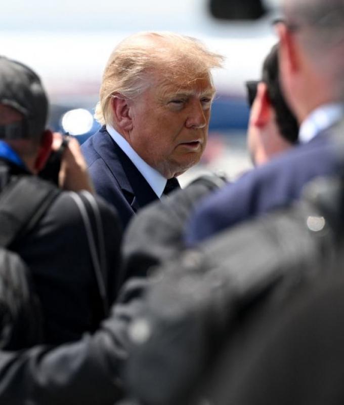 Trump blasts Spain, targets Greenland at Nato summit