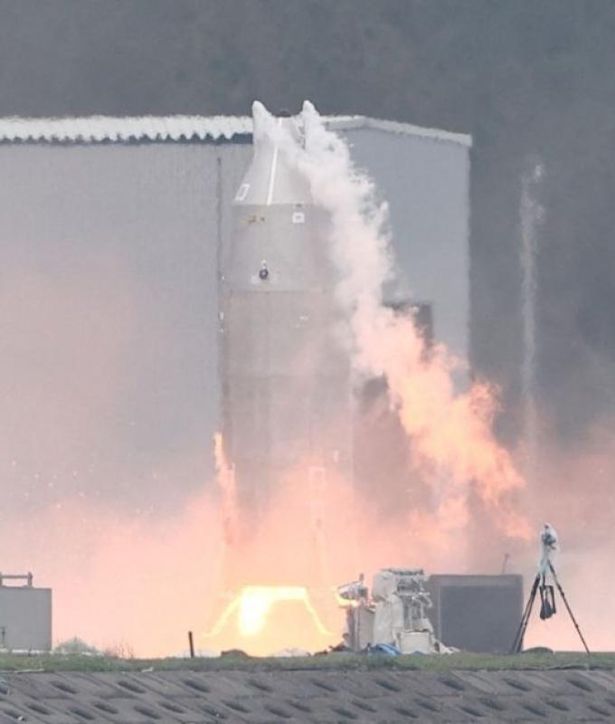 To the moon, maybe? Japan successfully launches and lands prototype of reusable rocket