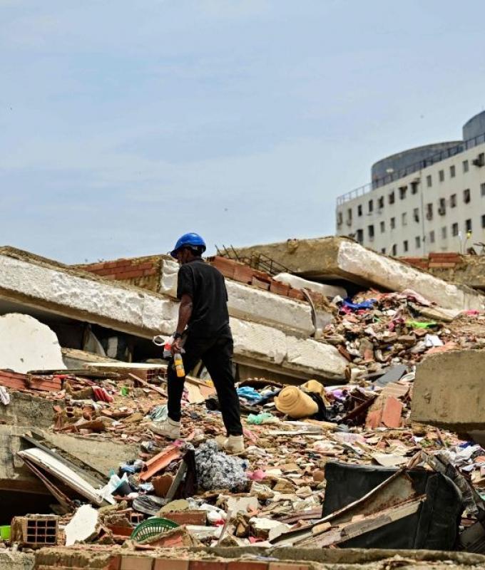 Amid rubble and despair, one man’s desperate hunt for his family