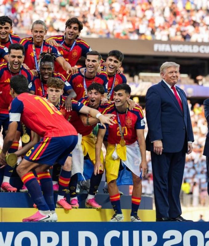 Trump stays centre stage as Spain celebrate World Cup glory