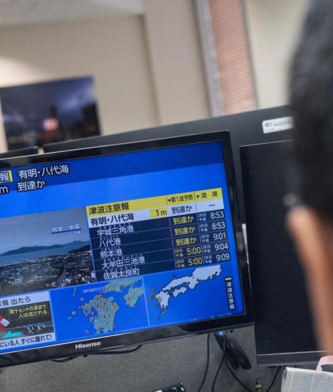 Strong 7.1 earthquake shakes Kyushu, triggering tsunami warnings across southwestern Japan