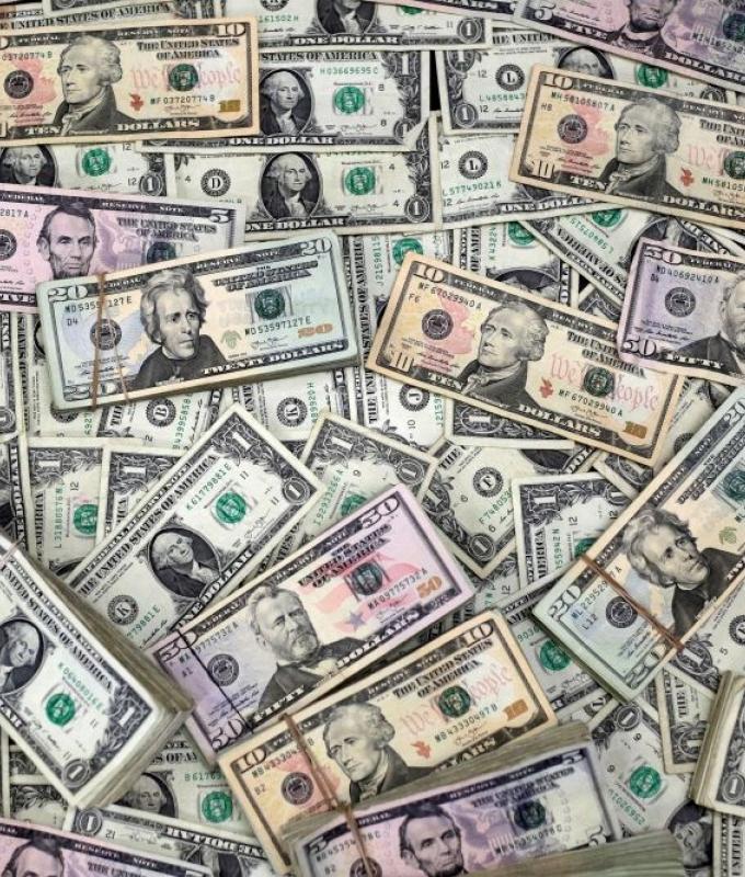 US national debt tops US$40t for first time, exceeds expectations