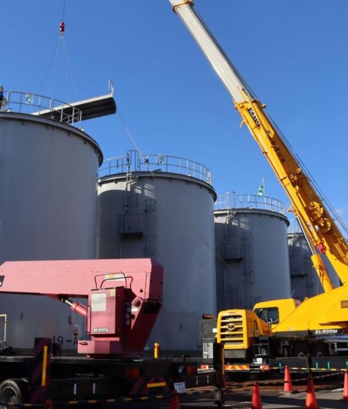 Japan nuclear plants given more time to build antiterrorism facilities